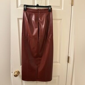 Stylish Maroon Pencil Skirt